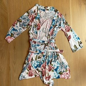 Posh Peanut Woman’s Robe!